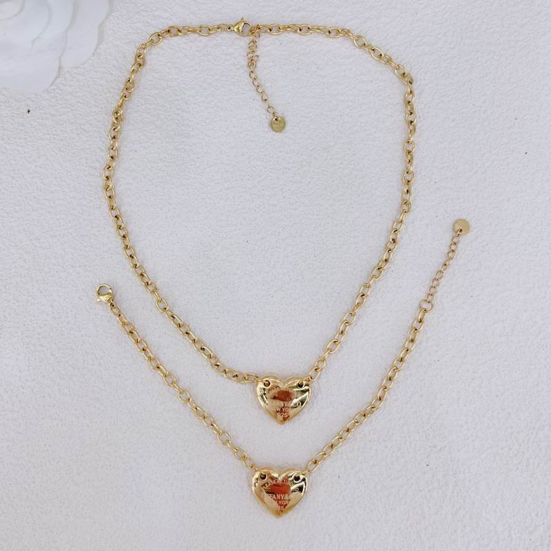 Tiffany suits 10yxx07